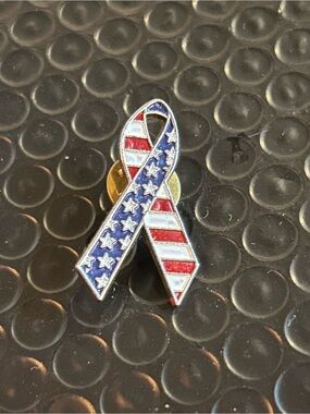 Vintage PinMart brand American Flag Stars and Stripes Awareness Ribbon